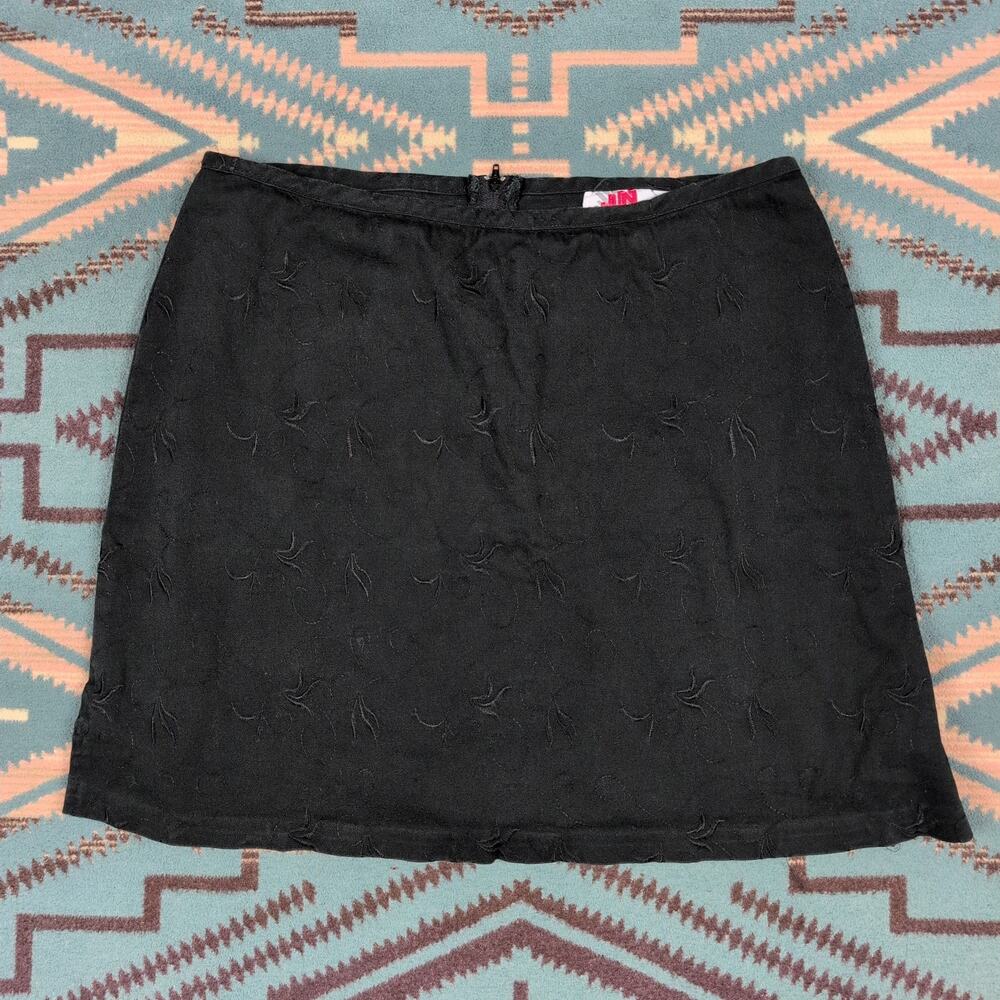 Vintage Y2K JN Apparel New York black Floral All Over Embroidery 30x17 USA Made